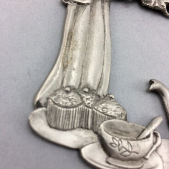 Vtg Pewter Ornament Teapot Scene Lindsay Claire Designs Signed LCD Christmas - Picture 2 of 12